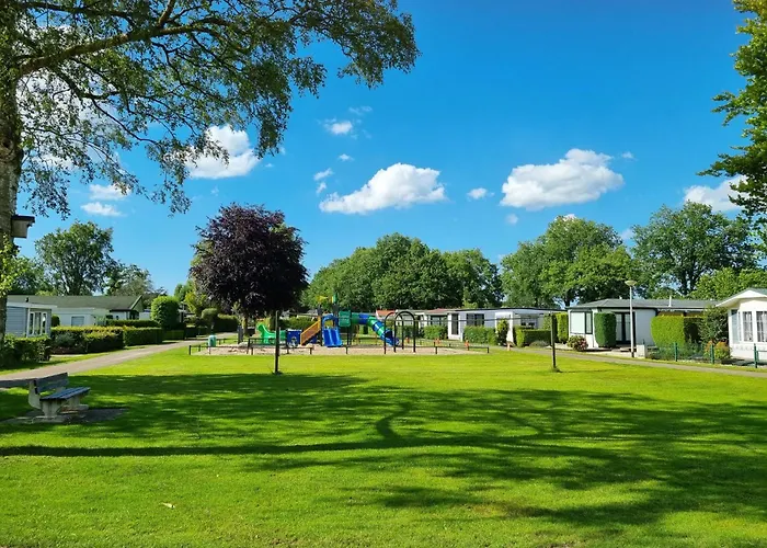 Veluwe Lodge - Comfortable Residence With Sunny Garden Nunspeet