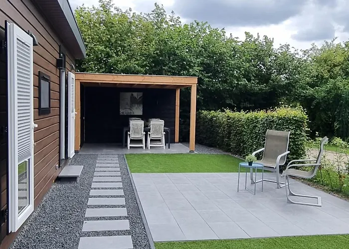 Veluwe Lodge - Comfortable Residence With Sunny Garden Nunspeet