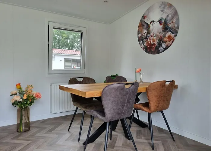 Veluwe Lodge - Comfortable Residence With Sunny Garden Nunspeet