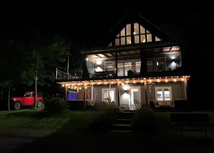Chalet de luxe Équinoxe - bord de l'eau avec Spa Lac-aux-Sables