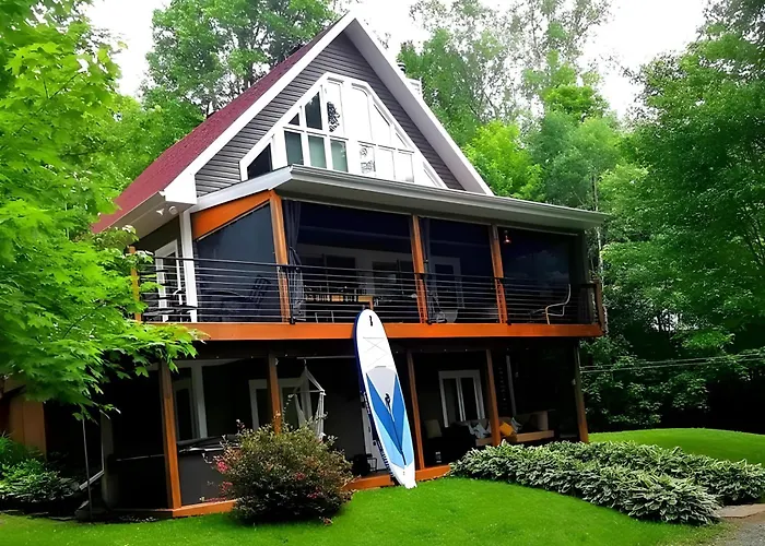 Chalet de luxe Équinoxe - bord de l'eau avec Spa Lac-aux-Sables