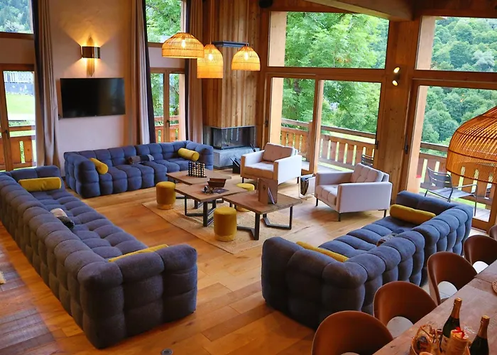 Chalet des Amis - 15 pers à Meribel - 400m piscine salle de jeux ciné