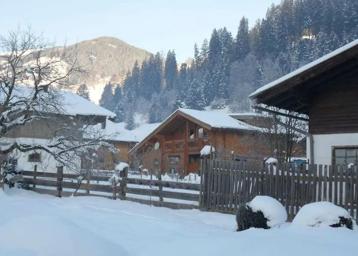Holiday Home Alpine Chalet Jottem! Bramberg am Wildkogel