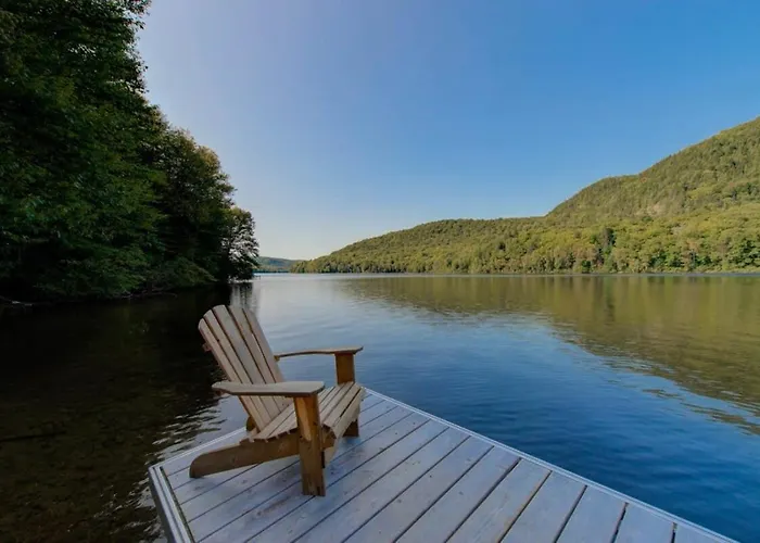 Le Missionnaire par Chalets Confort Mauricie Lac-aux-Sables