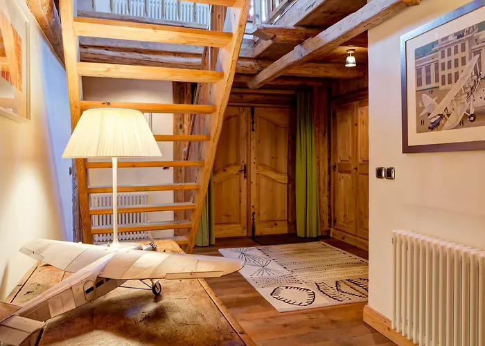 Maison Spacieuse Au Centre De Courchevel Pour 8 Pers. Avec Cheminee Et Parking - Fr-1-568-18