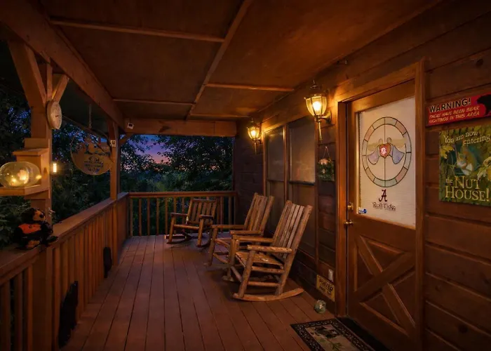 The Nuthouse Ii, Pool Table, Wifi, 560 Free Tickets Each Paid Day!!! Villa Sevierville