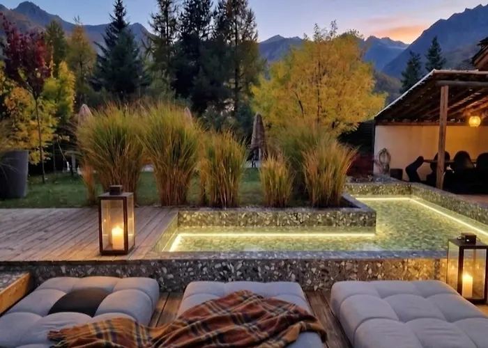 Chalet ORPIN Serre-Chevalier piscine cinéma sauna Le Monêtier-les-Bains