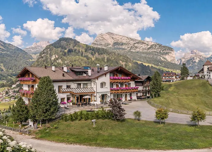 Hotel Chalet Dlaces Selva di Val Gardena