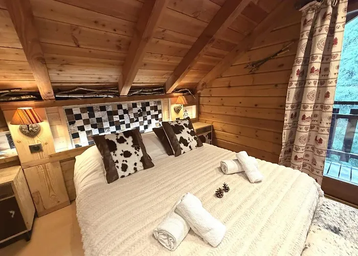LE MONTAGNARD Chalet en bois La Bresse