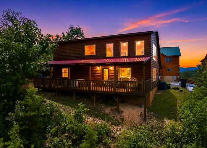 Heavenly Daze Amazing Mountain View, Hot Tub, Game Room! Sevierville