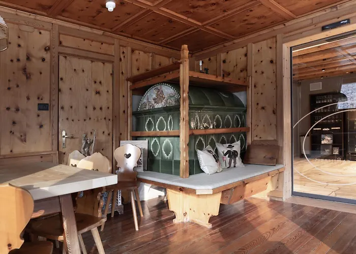 Aparthotel Familiaris - Family Apartments - Pools & Spa In Dolomites Valdaora