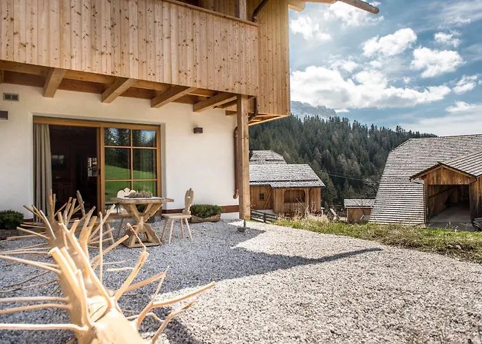 Mountain Chalet Pia La Valle
