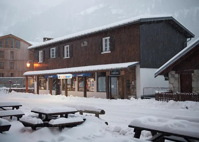 Chalet Chardons Hostel Tignes