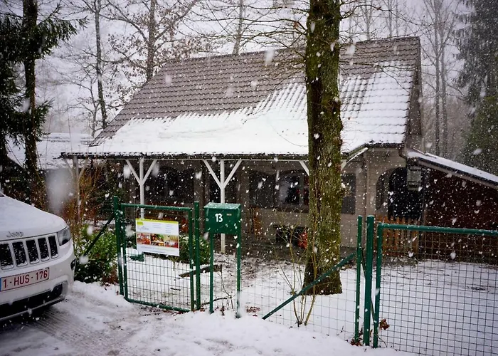 Chalet Montana - Hot Tub, Sauna, Playstation Villa Durbuy