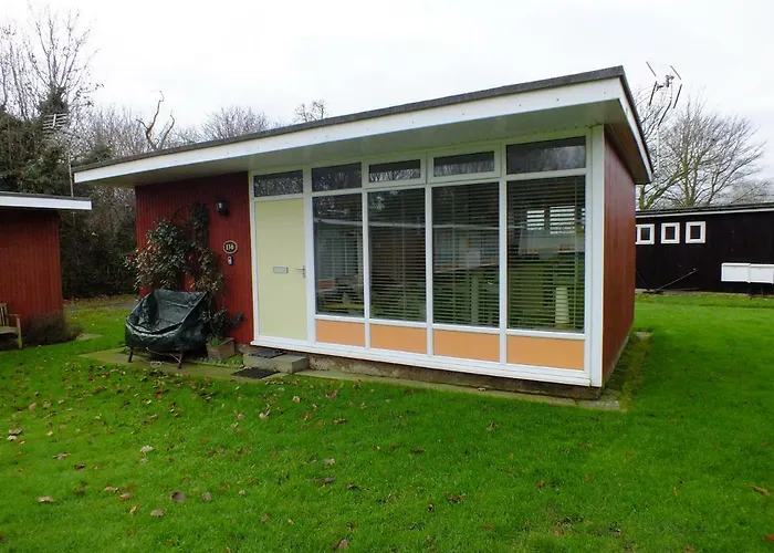 Broadside Chalet Park Stalham